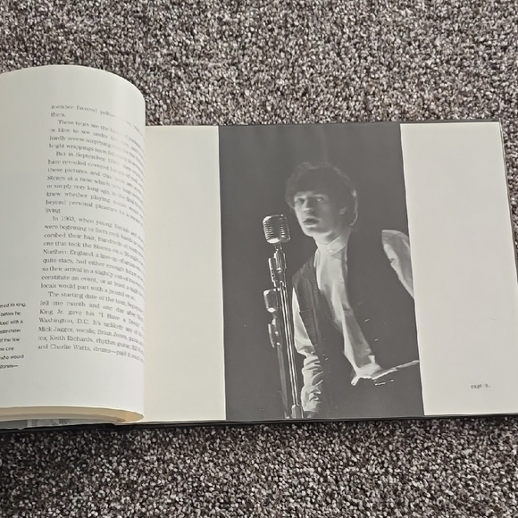 The Rolling Stones: Black and White Blues 1963 Book - Picture 5 of 9